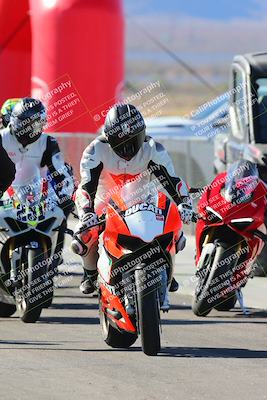 media/Jan-13-2025-Ducati Revs (Mon) [[8d64cb47d9]]/2-A Group/Session 3 (Pregrid)/